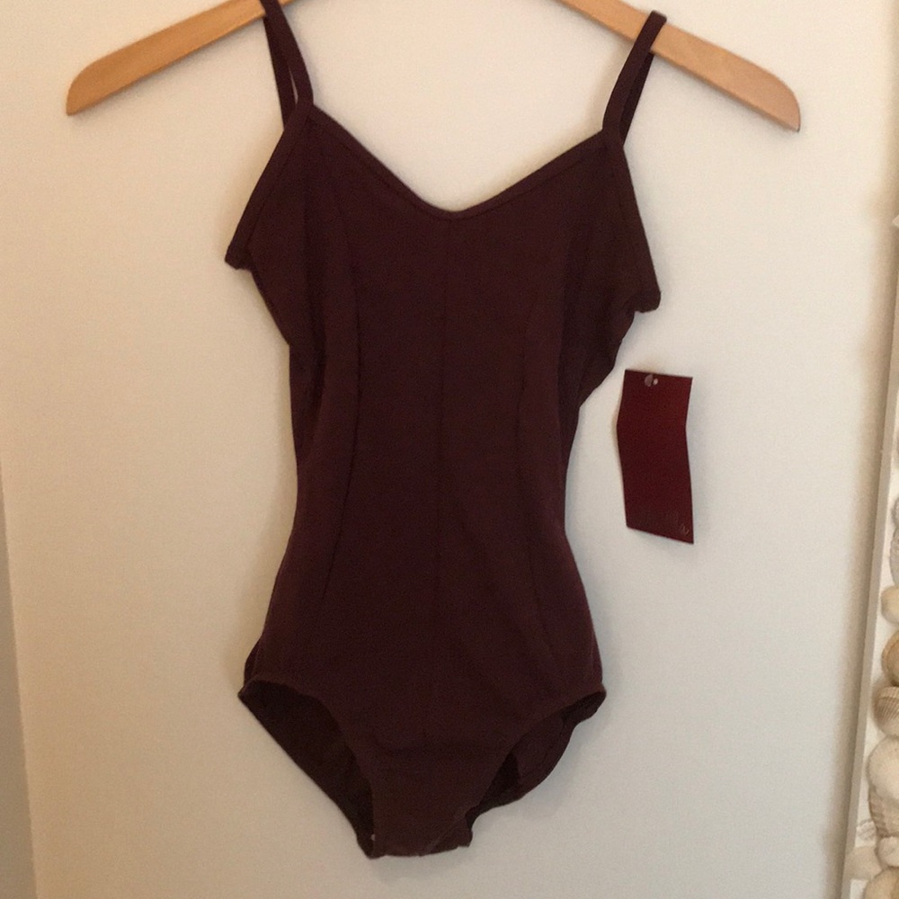 Mirella burgundy leotard